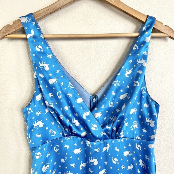 ✨RARE✨ HVN 100% Silk Astrology Zodiac Print V Neck Slip Dress in Blue - Picture 6 of 9